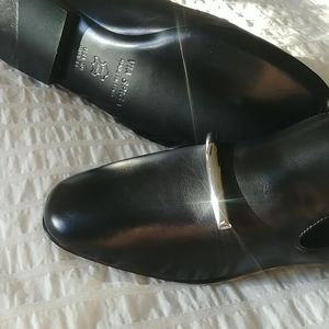 Black leather loafer